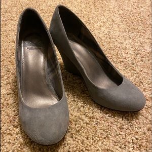 Gray wedges